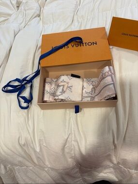 Louis Vuitton Pink and Cream Monogram Silk Scarf